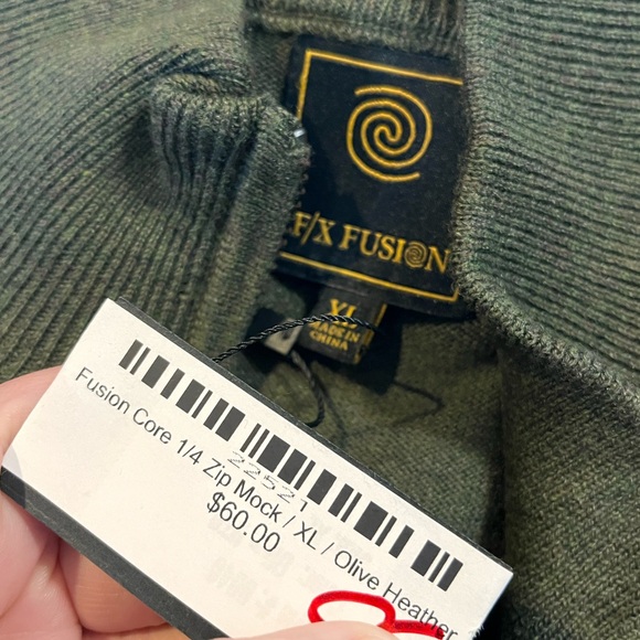 FX Fusion sweater men’s XL olive green 1/4 zip super soft Mock Neck luxury NWT - Picture 8 of 9